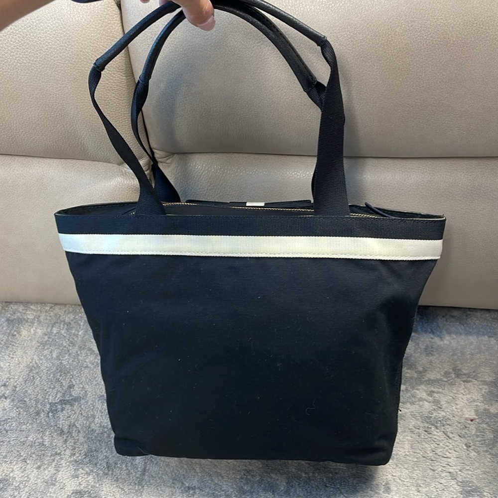 Kate Spade Barrow Street Tote Bag Bow Accent Zip Top Black White Classic - Picture 7 of 17